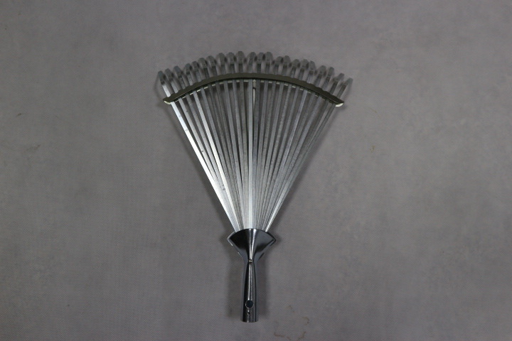 草耙 22齿镀锌草耙 园林草耙 园林工具 可伸缩草耙 台湾草耙