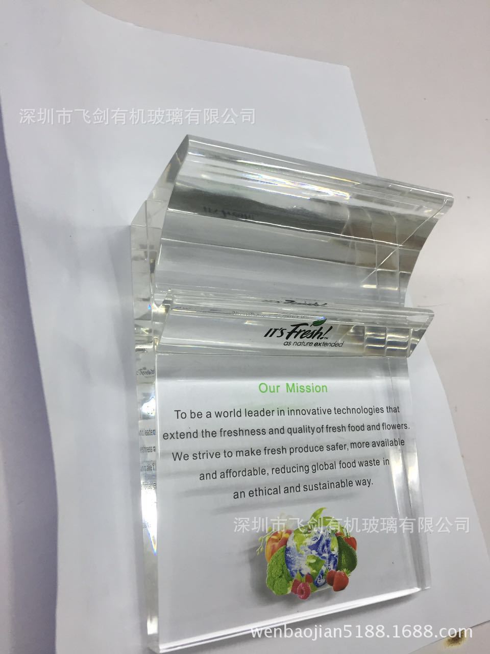 高档水晶UV工艺手机展示架 透明水晶方块展示托架 亚克力高档托架