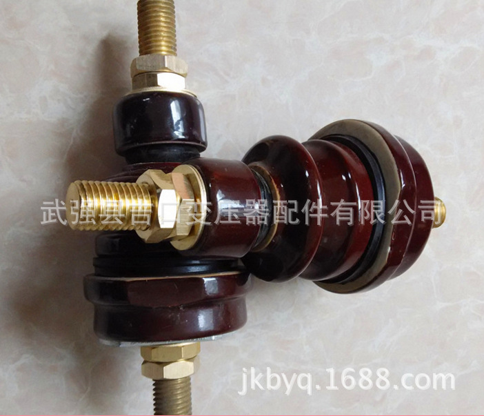 变压器套管001