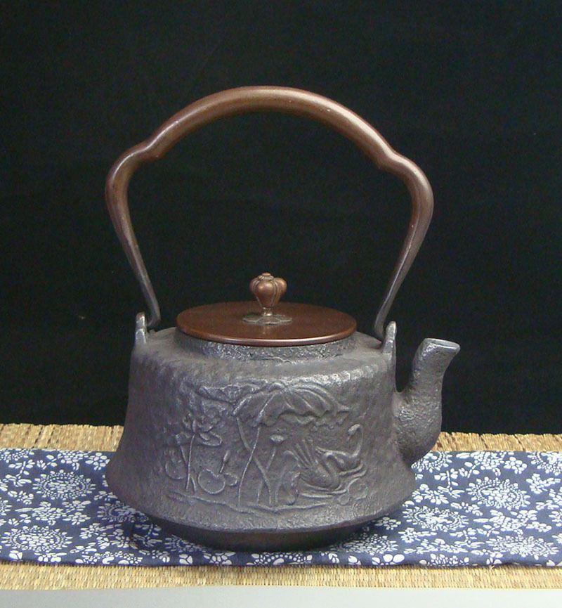 驰泰铁艺茶壶【荷塘飞燕】老铁壶南部铁瓶煮茶铁壶手工铁壶无涂层