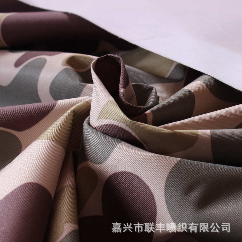 320D塔丝隆绿热转移印花透气透湿PU白胶涂层 滑雪服冲锋衣手套料