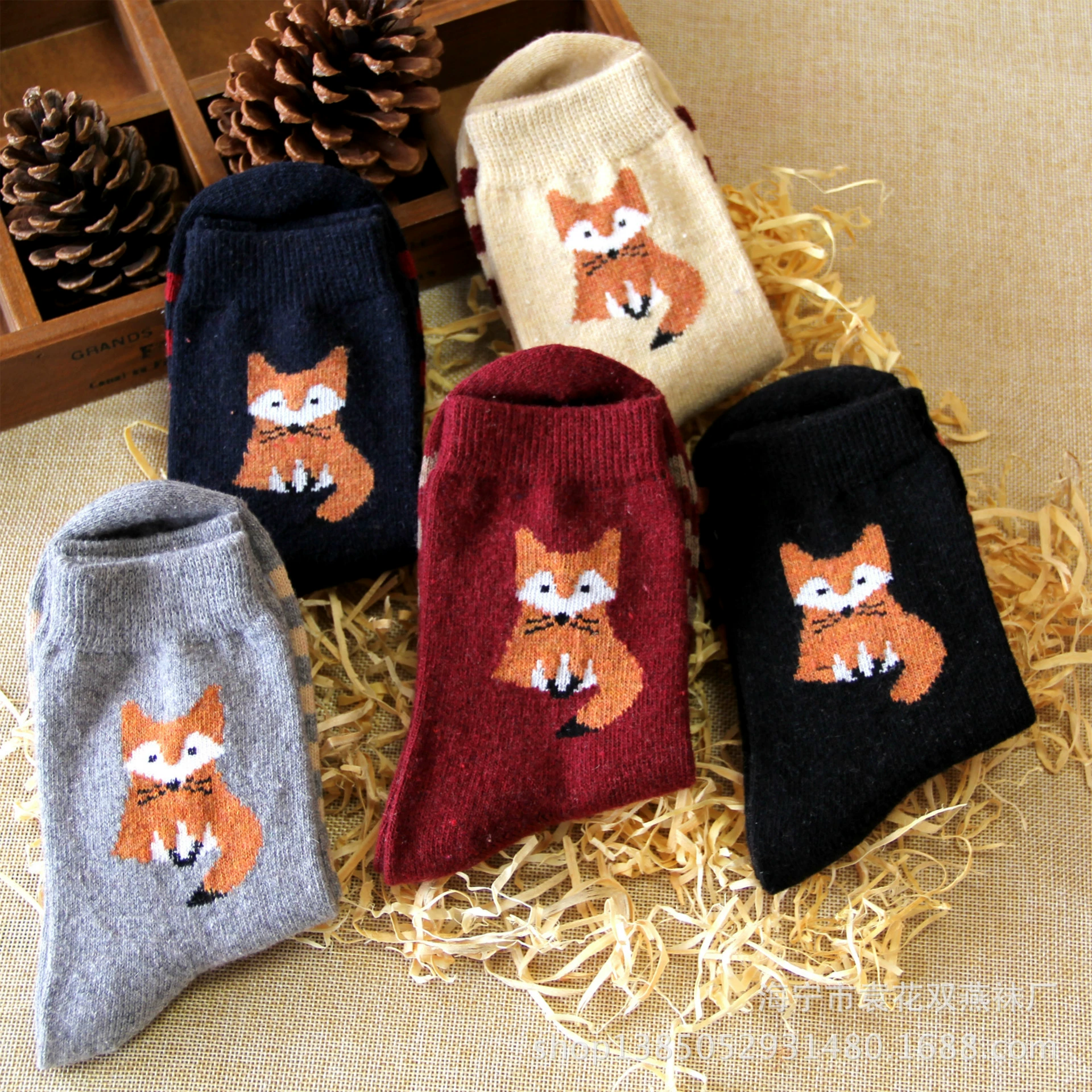 Демисезонные Woolen тёплые Cartoon колготки до колена, средней длины
