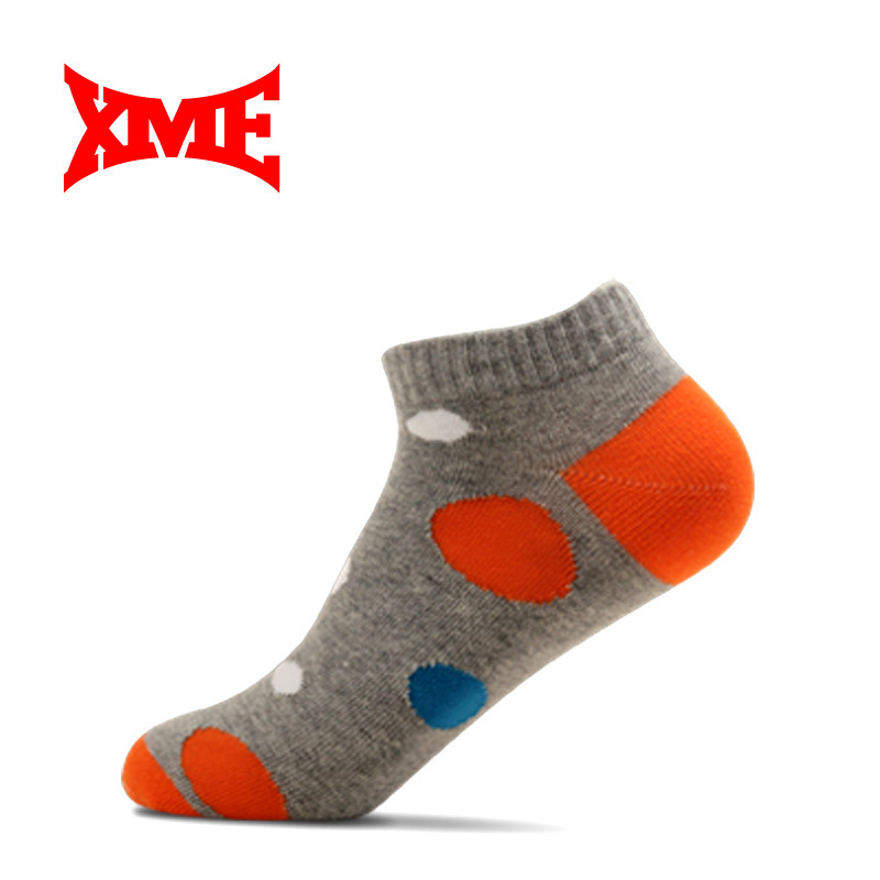 Processing customized combed cotton dot fashion women's short sports socks moisture absorption gift socks women's socks