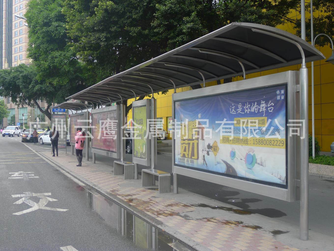 广州东莞厂家专业生产镀锌烤漆公交车候车亭灯箱不锈钢候车亭