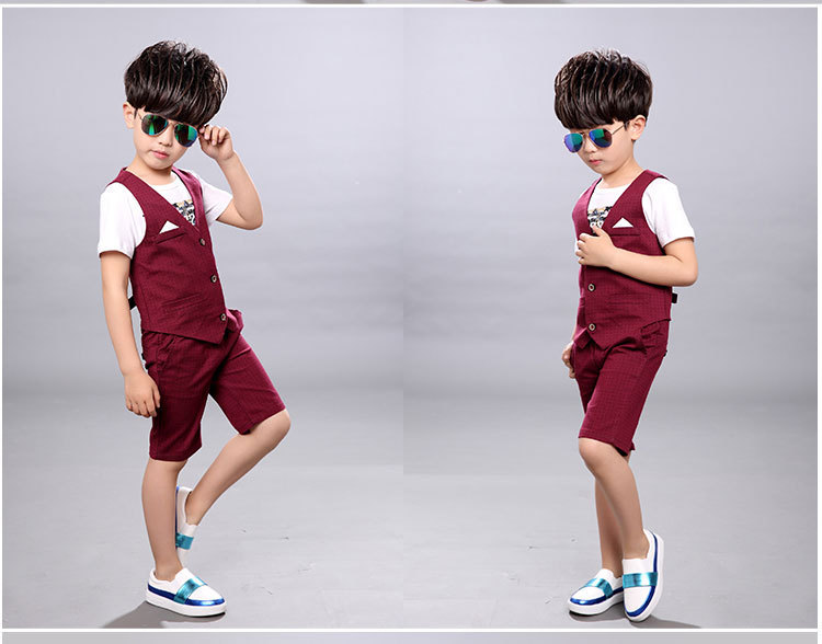 2993932877_228107513