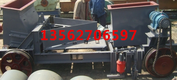 犁式卸料小车副本