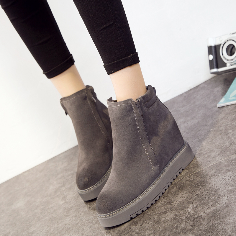 Bottes femme OU YANER en En cuir - Ref 3355319 Image 3