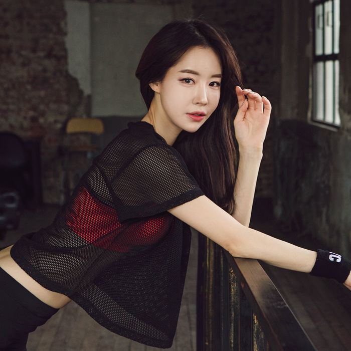 韩国 夏季瑜伽健身服女专业运动跑步训练防震文胸瑜伽服新款|ru