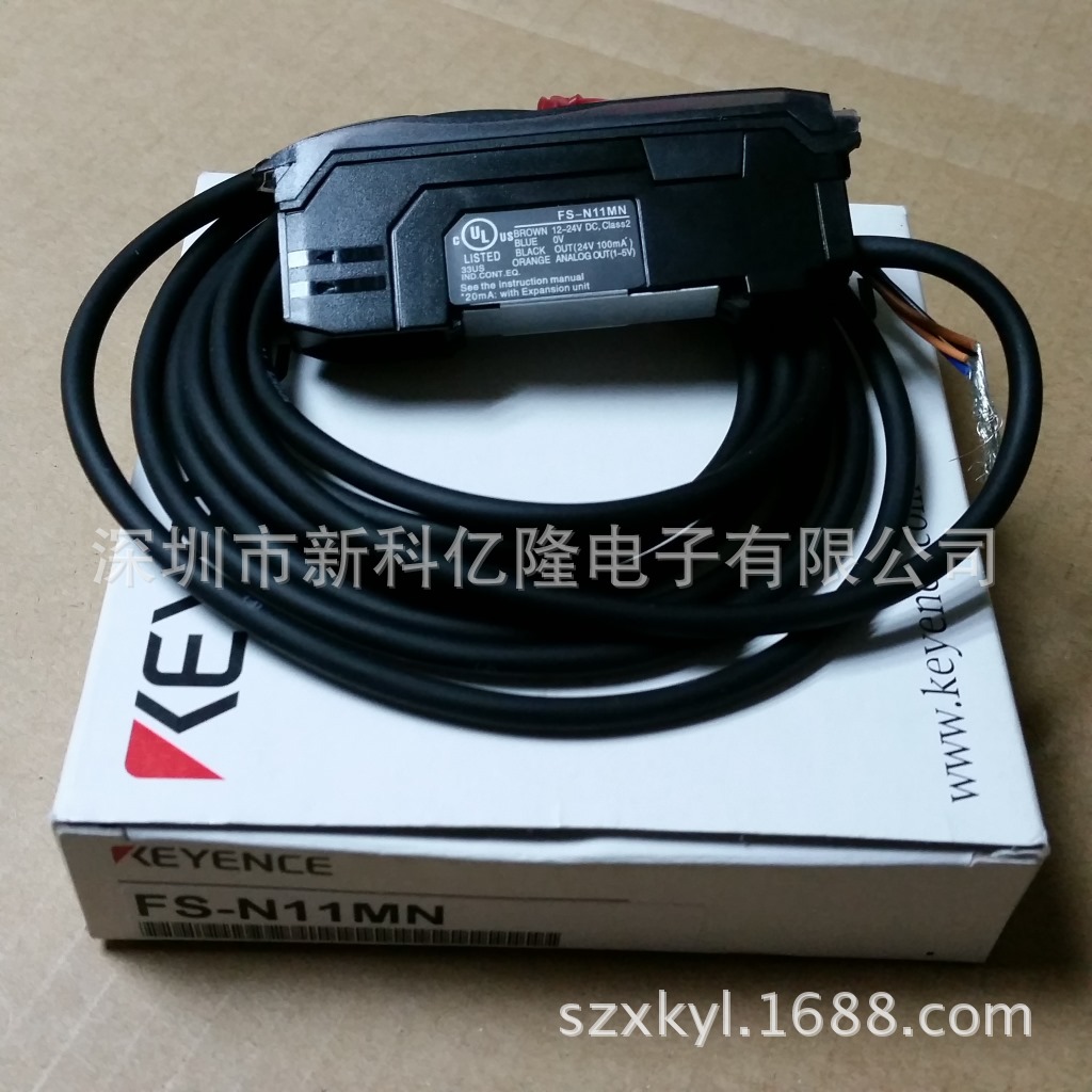 KEYENCE基恩士 LV-H67 数字激光传感器 光纤放大器 光电传感器