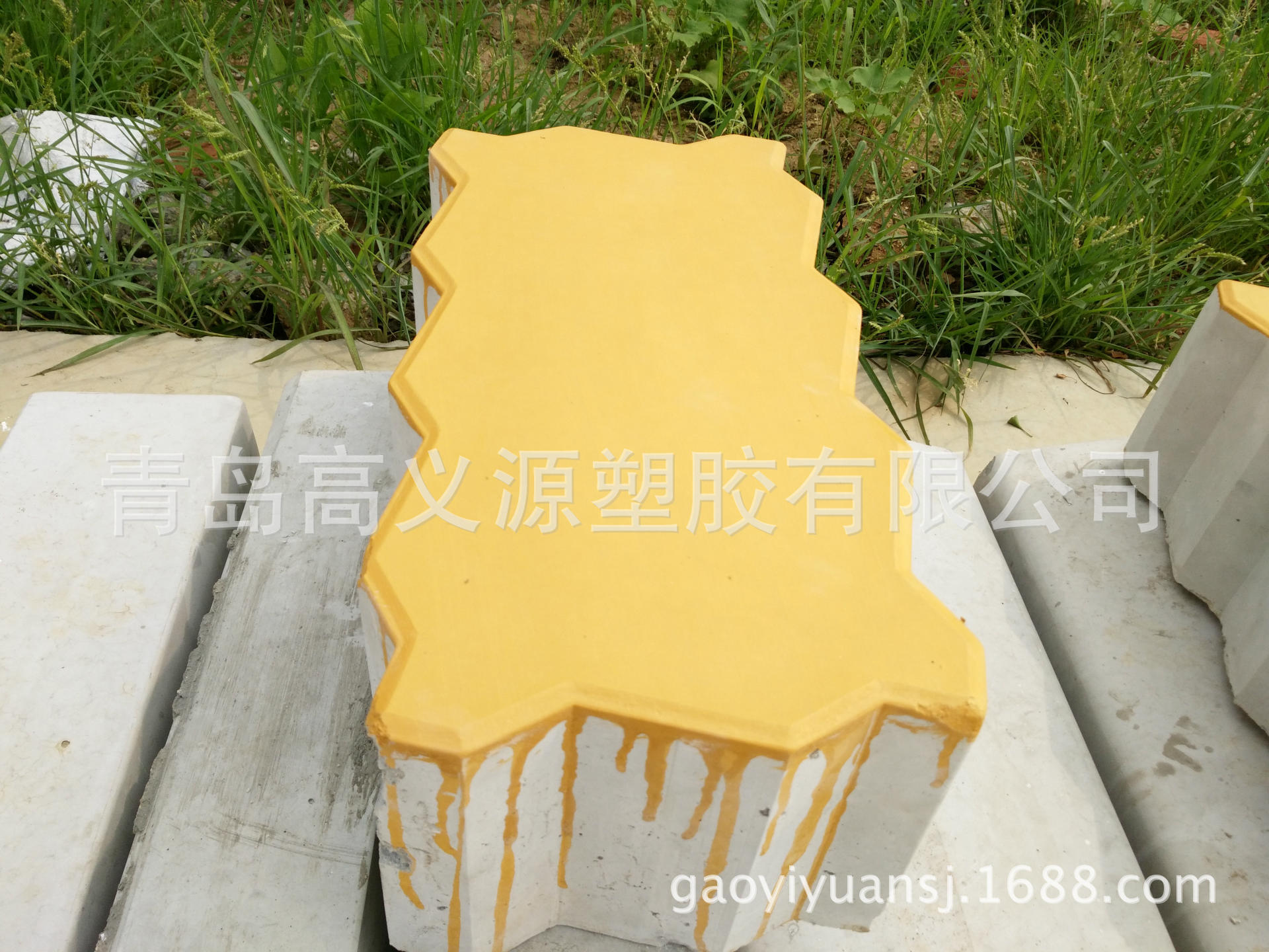 大曲波地面砖塑料模具价格/曲波砖塑料模具/路面砖塑料模具