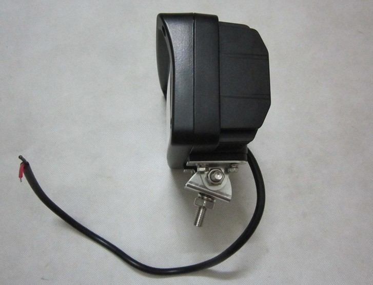 帮手描述图：45W汽车LED射灯工作灯车顶灯雾灯辅助大灯越野