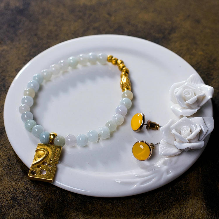 碟子批发 创意小花碟子 ZAKKA日用陶瓷碟子 72装浮雕白色碟子