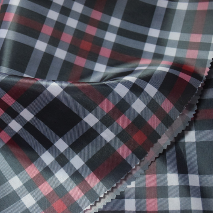 210T涤塔夫新款印花英伦风大格子里布 时尚风衣 羽绒服里料