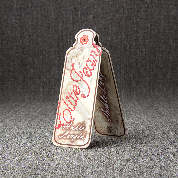 服装吊卡 厂家供应长方型纸类定制吊牌 专业设计批发印刷品牌吊牌