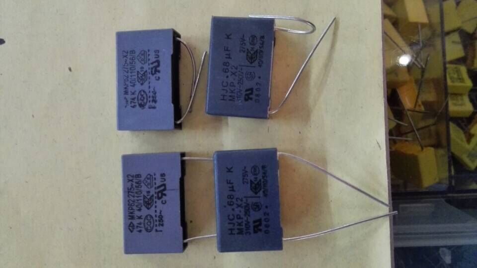 安规电容334 MKP62 0.33uf275v X2 p=22.5 灰色外壳