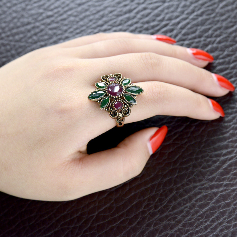 ŷ��ʱ�и��ű�ʯ�οջ��ƽ�ָ �ߵ�����С������ 10323536