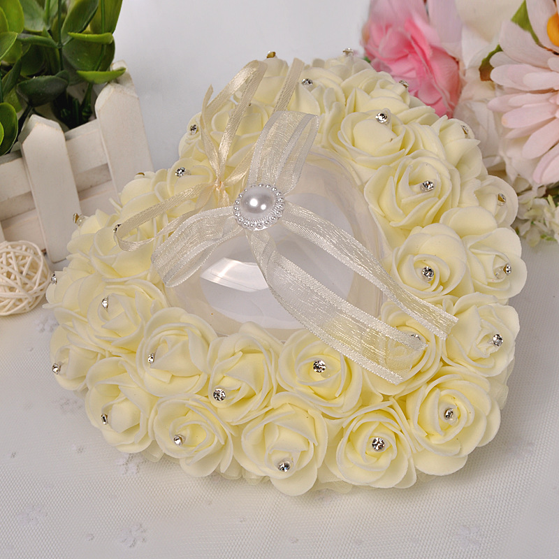 廠家直供西式婚慶用品心形戒指盒 泡沫玫瑰花鑲鑽新娘戒托