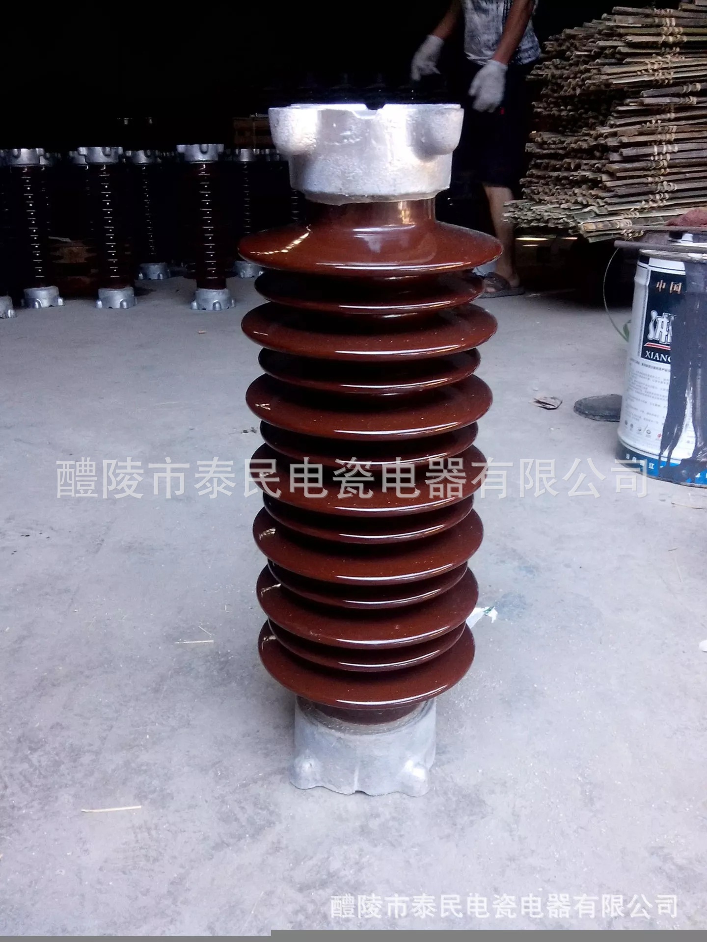 厂家专业供应 高压户内户外电瓷电器 电力陶瓷棒型支柱绝缘子 ZSW