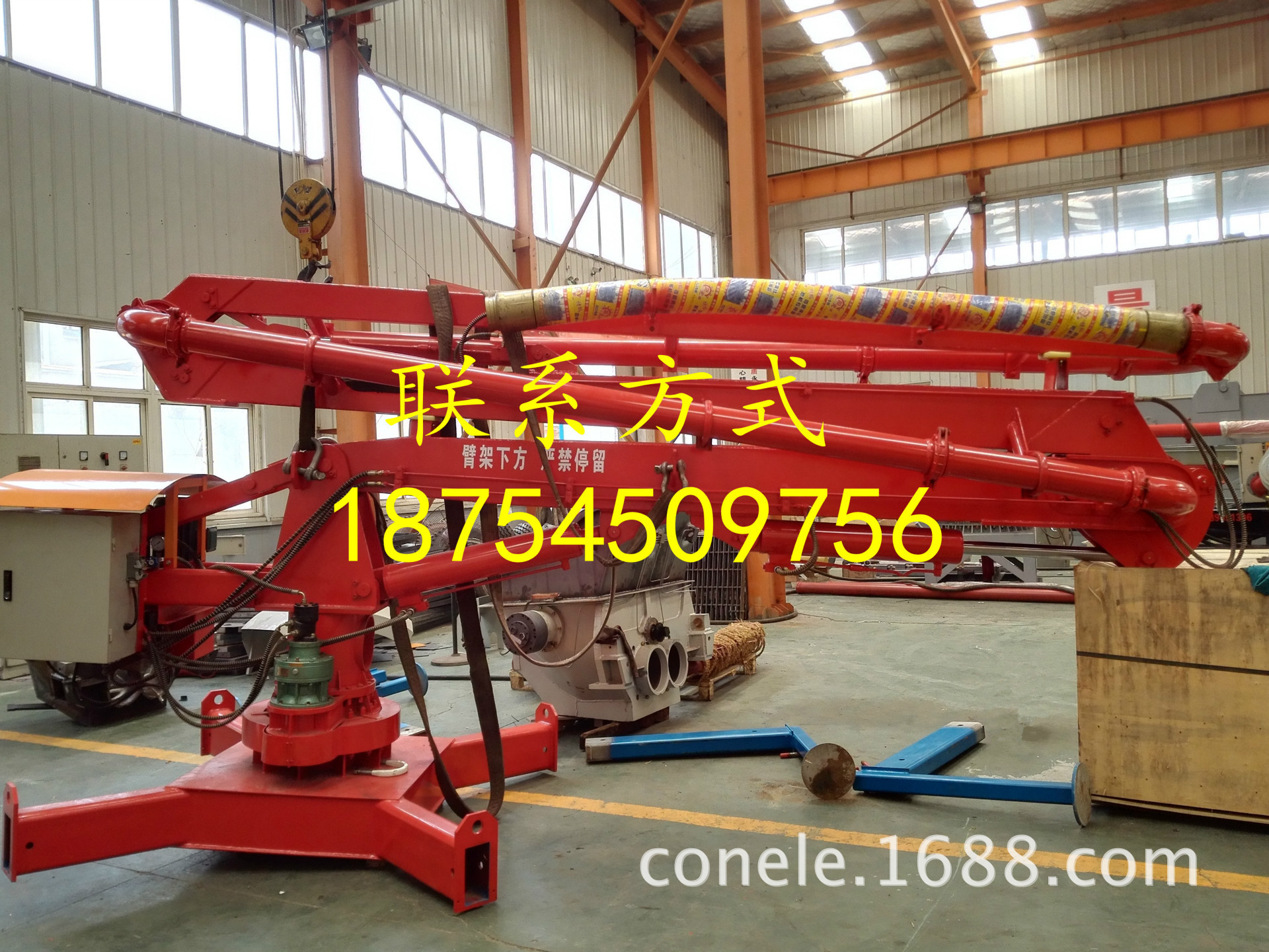 厂家直销混凝土移动式液压布料机 placing boom 13/15/17/18米