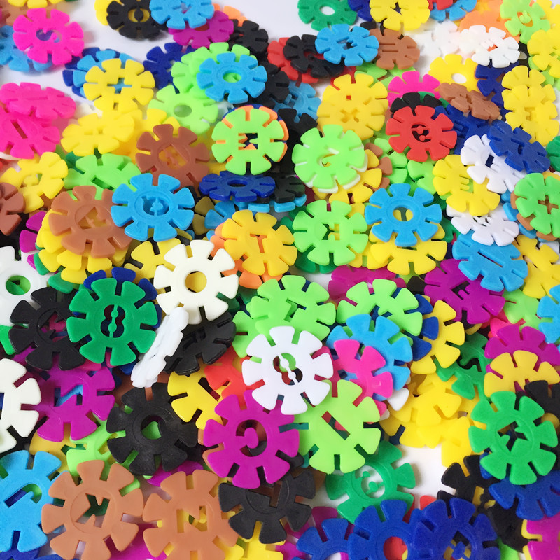 Children's changeable safety plastic building blocks environmental protection multi-color snowflake pieces assembling puzzle 500 pieces boxed