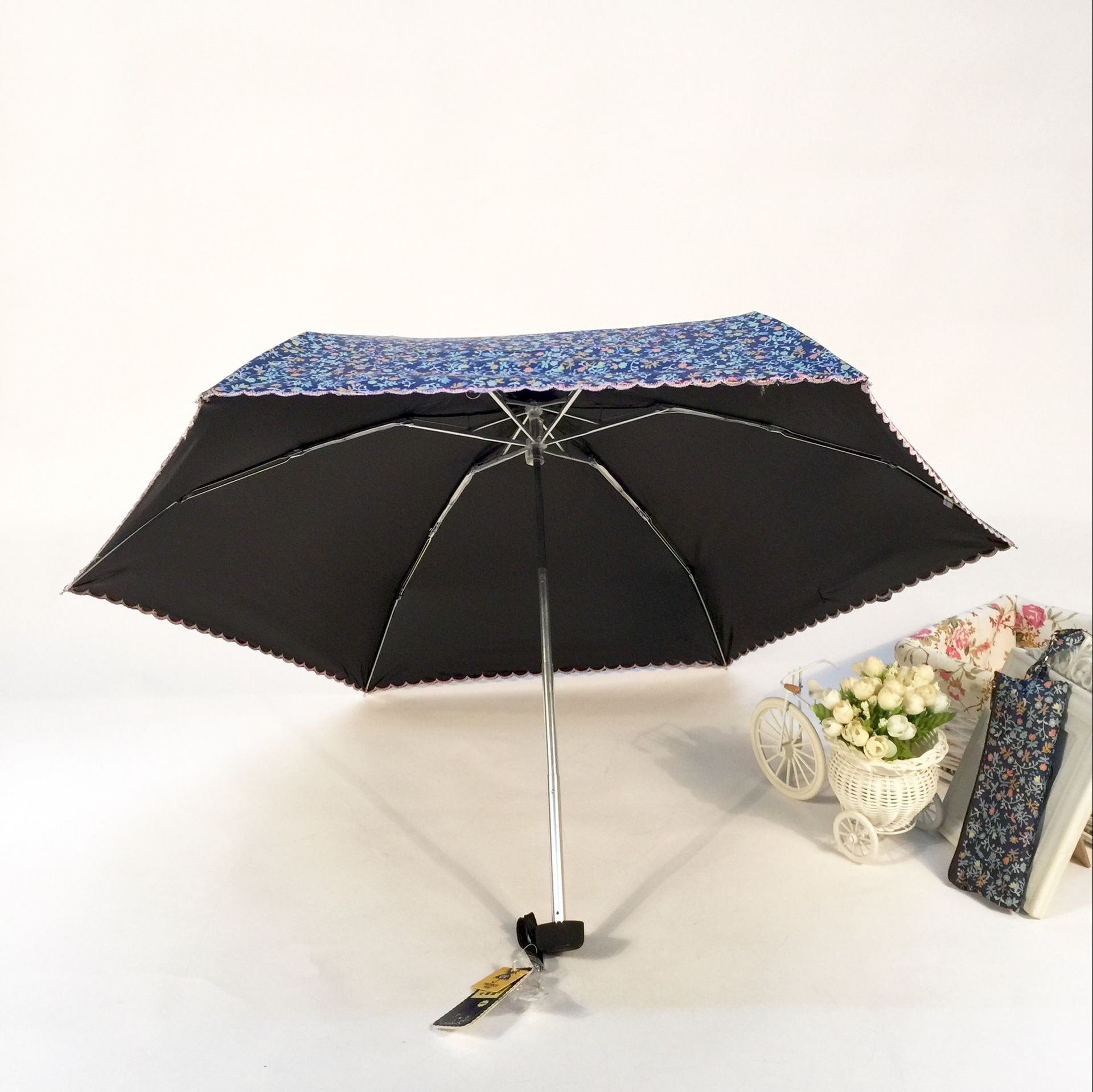 D6BA8F4D1F57261B9F330DDDC3706C