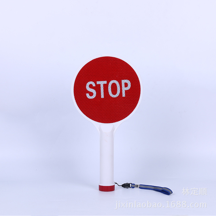 3261546511_707013135