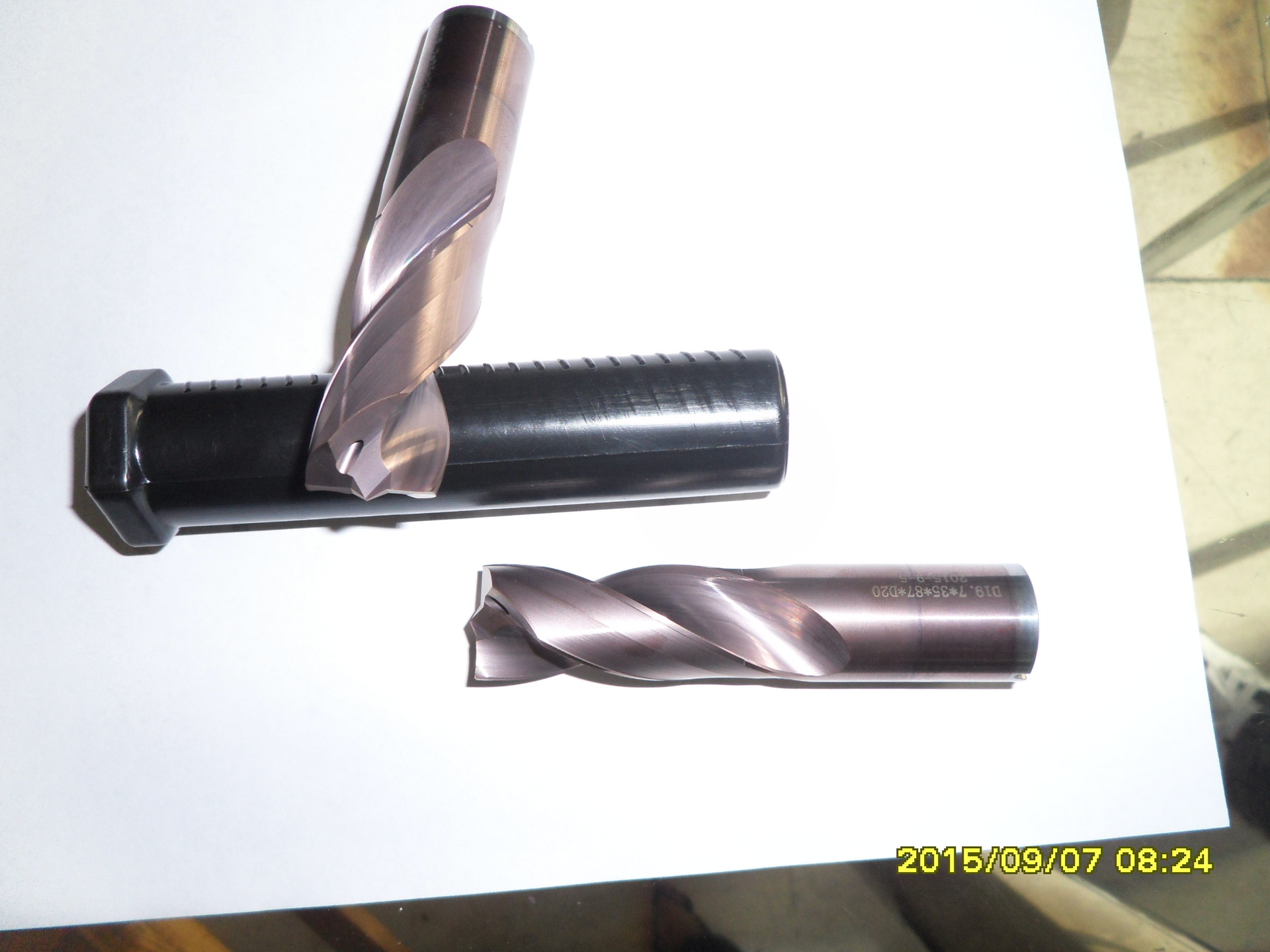 内冷平底带尖钻D19.7