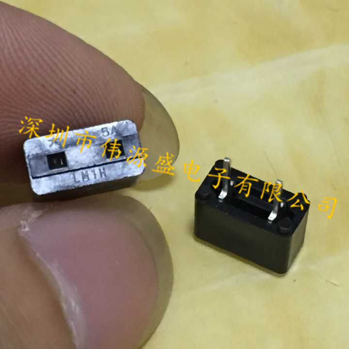 发那科   熔断器座子  LM保险丝底座 大5A LM1H