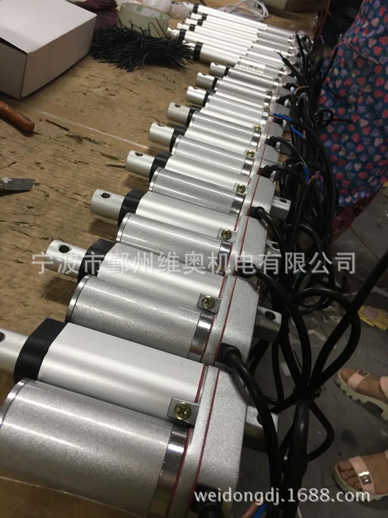 白色小电机 24V小电机 12V小电机