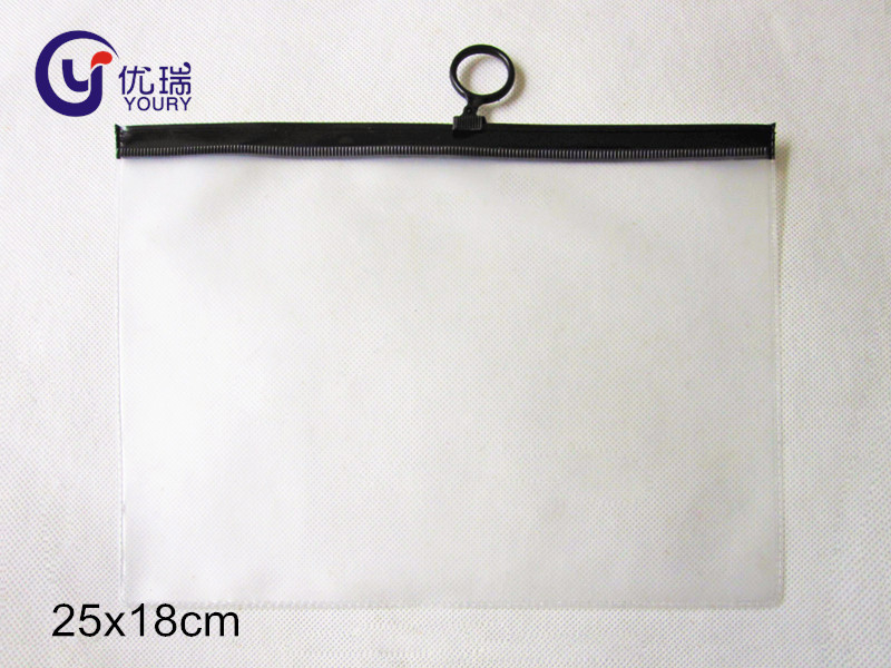 专业生产pvc软包装袋 磨砂pvc拉链袋 pvc酒店牙膏牙刷