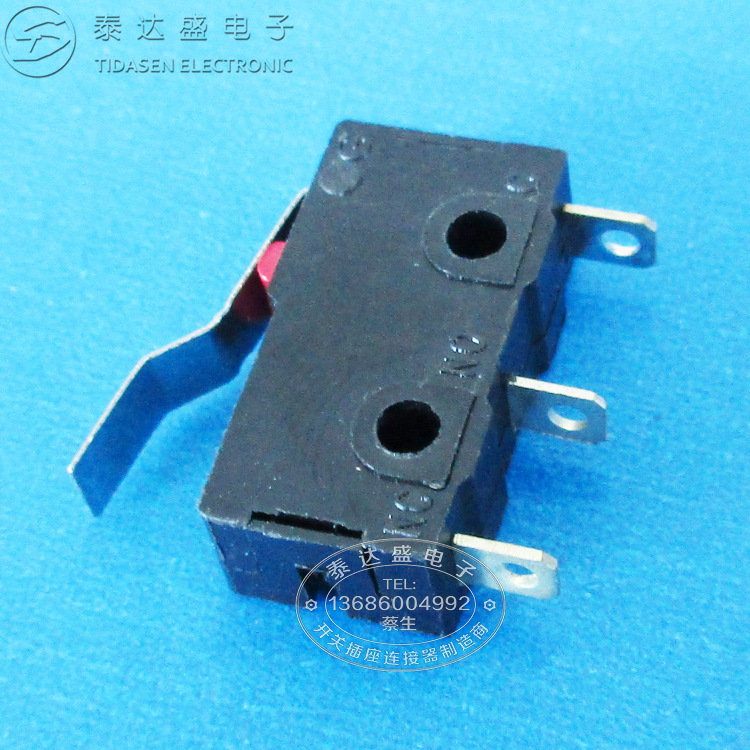 20*10黑色三脚弯柄行程开关 卷发器高质量小型微动开关KW12-H