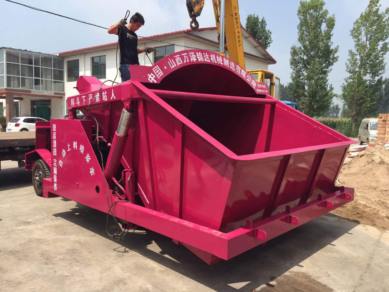 湖北老河口市【方便移动喷锚车】隧道工程加固混凝土喷浆机