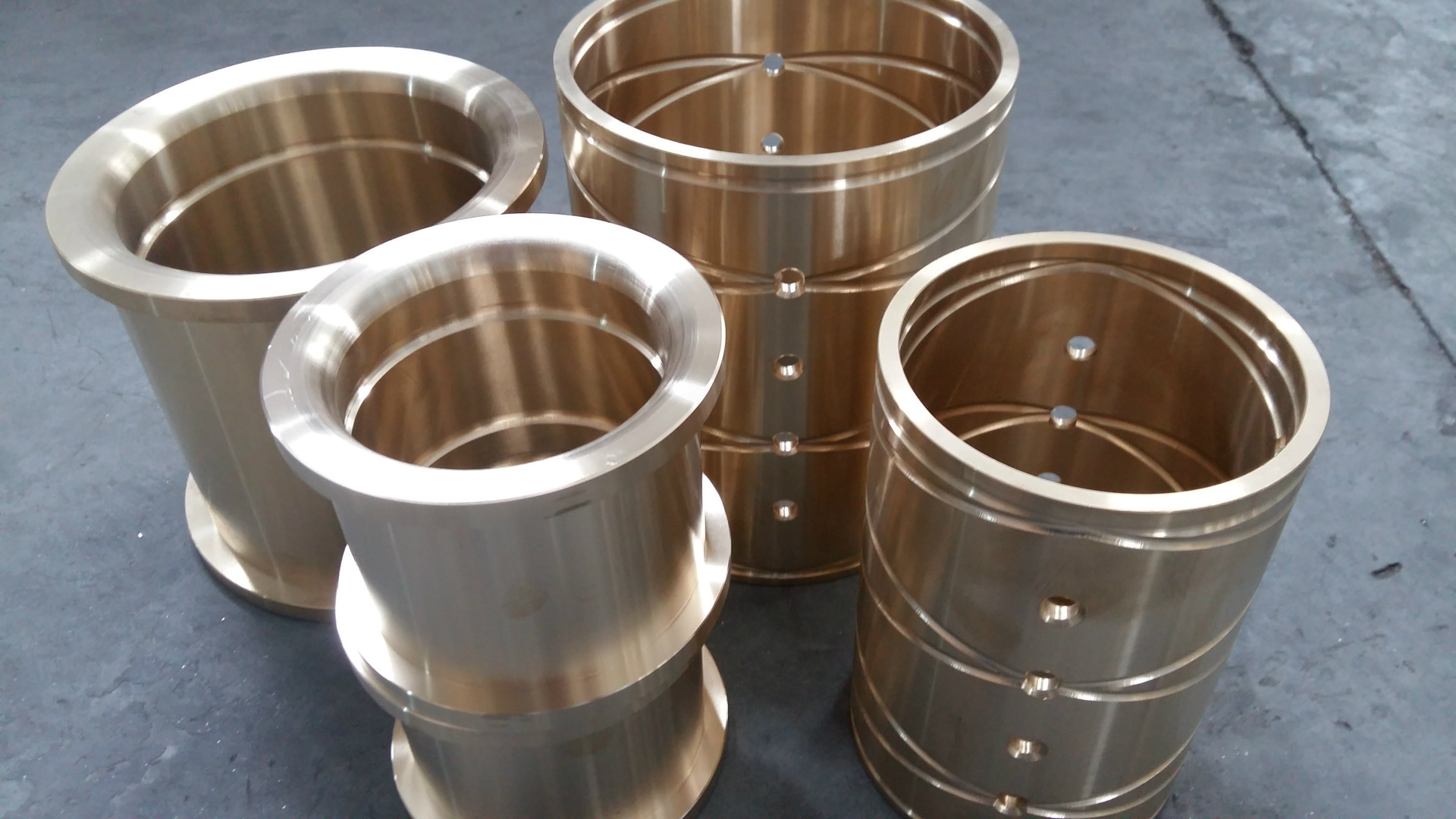 供应各种机械设备铜铸造加工制造