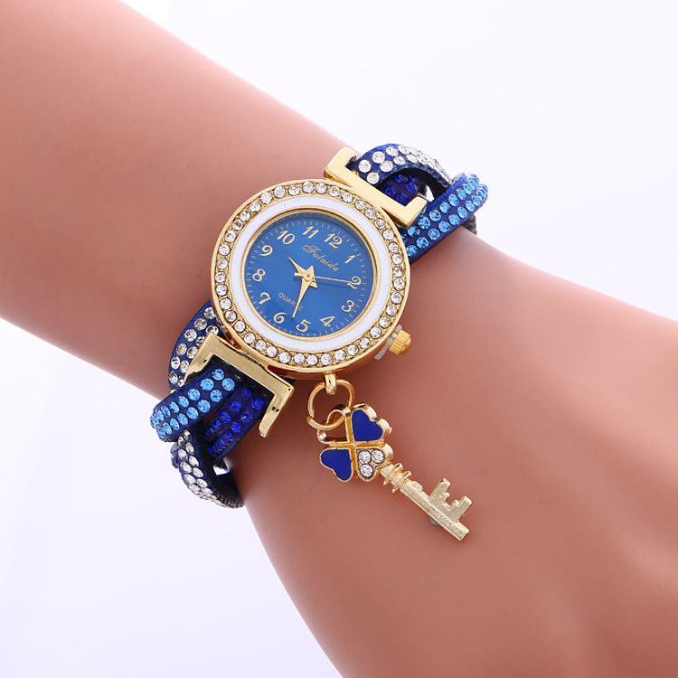 Fashion Bracelet Watch South Korea Velvet Padlock Multi Color Women'S Watch