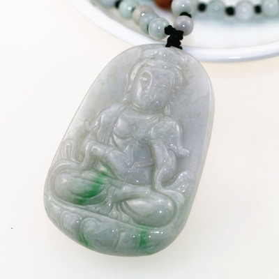 伟德国际丽江市古城区人民法院关于B590天然翡翠(A货)观音吊坠1（第一次拍卖）的公告