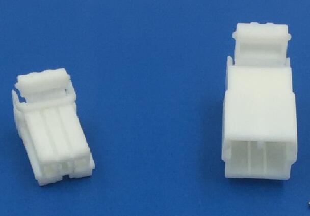 汽车插头 3芯护套 接插件 线束插头 现货供应