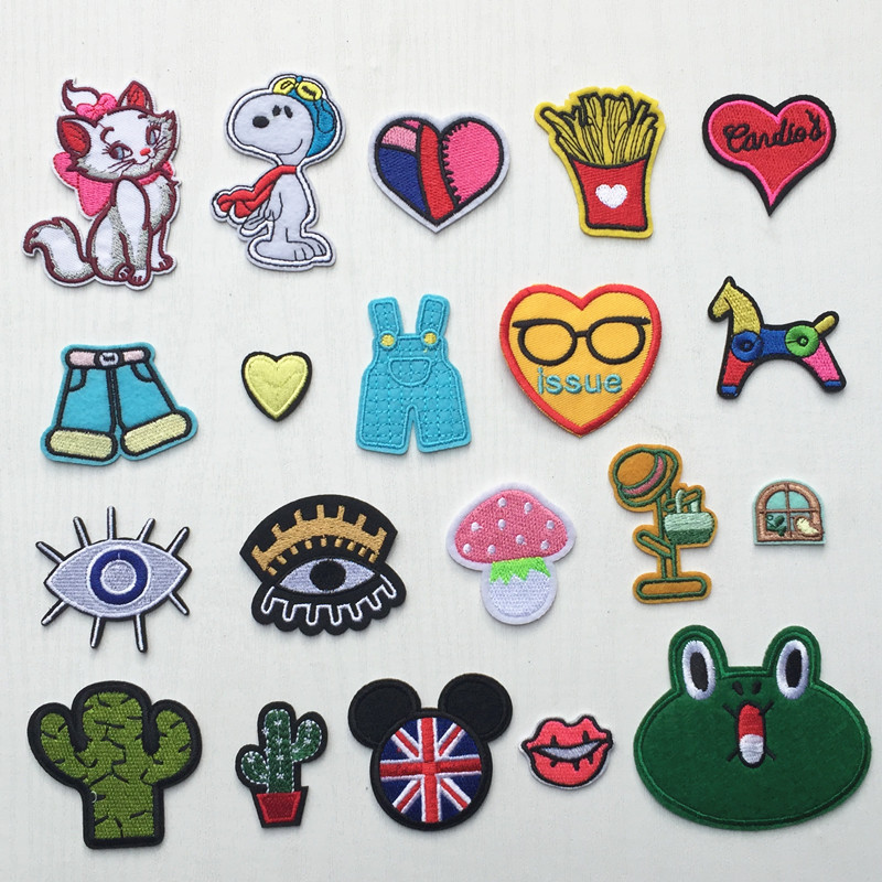 新款时尚刺绣卡通布贴 儿童衣服贴花 DIY衣服装饰贴 徽章可烫可缝