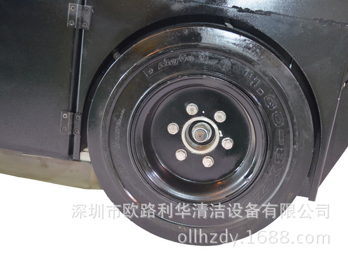 1 JH-1760型駕駛式掃地機