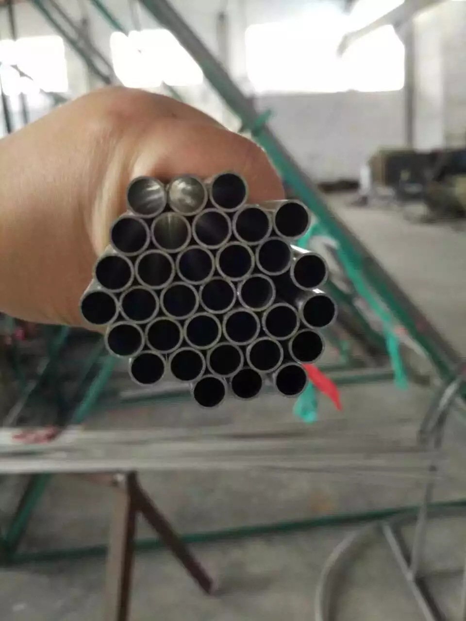 304 316不锈钢毛细管 光亮管 圆管 直径1mm2mm3mm4mm5mm6mm7mm8mm