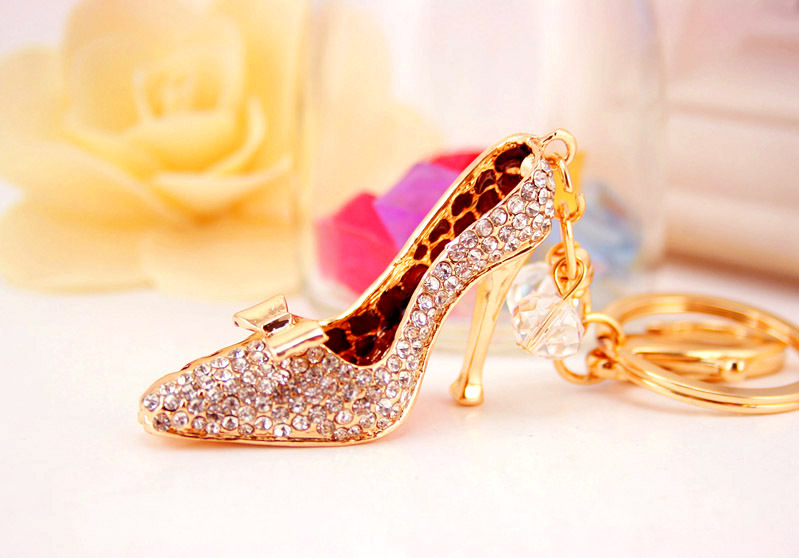 55g Weight Birthday Occasion Alloy, Metal Material Unisex Gender Pink, Red Color Korean  Creative Diamond-studded Crystal High Heels Car Keychain 7