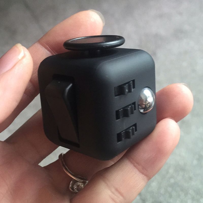 美国Fidget cube 发泄魔方抗压力烦躁骰子益智创意玩具解压小礼品