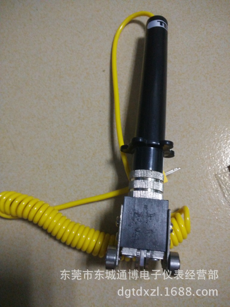 供应台湾泰仕NR-81535B表面热电偶