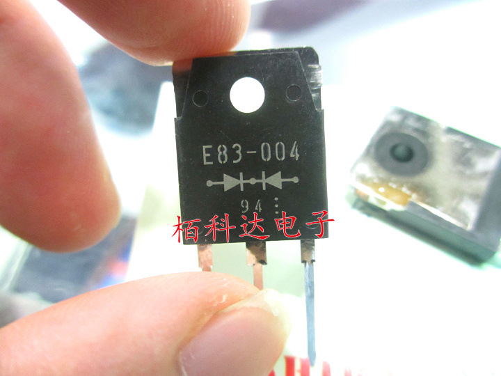 富士通 ESAD83M-004R E83-004 D83M-004 TO-3P 场效应管 原装进口