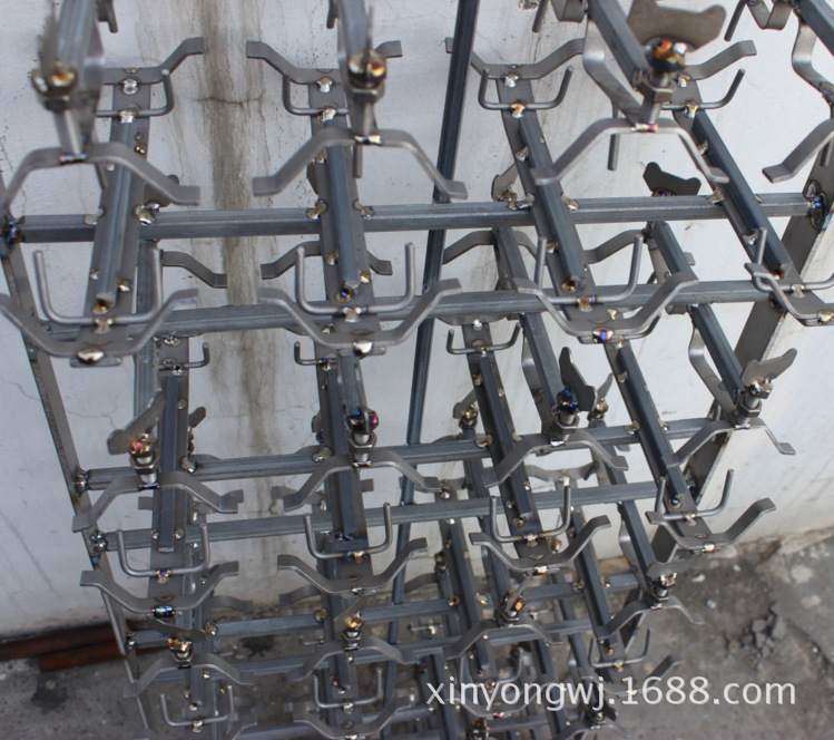 新永钛生产优质耐用钛制品钛篮钛蛇形管方棒电镀辅助设备 钛挂具