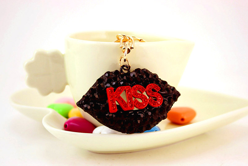 45g Weight Alloy, Metal Material Cartoon Pattern Unisex Gender Red, Black Color Korean Fashion Exquisite Sexy Red Lips Key Chain Pendant 5