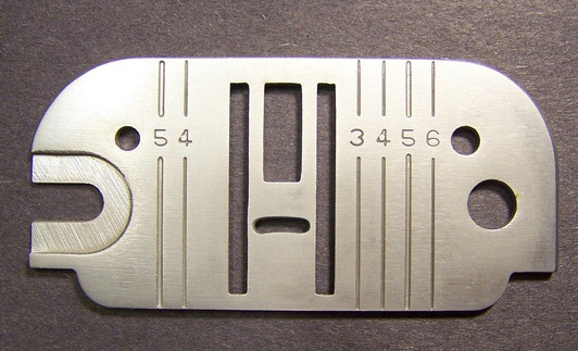 312391 胜家家用多功能缝纫机针板