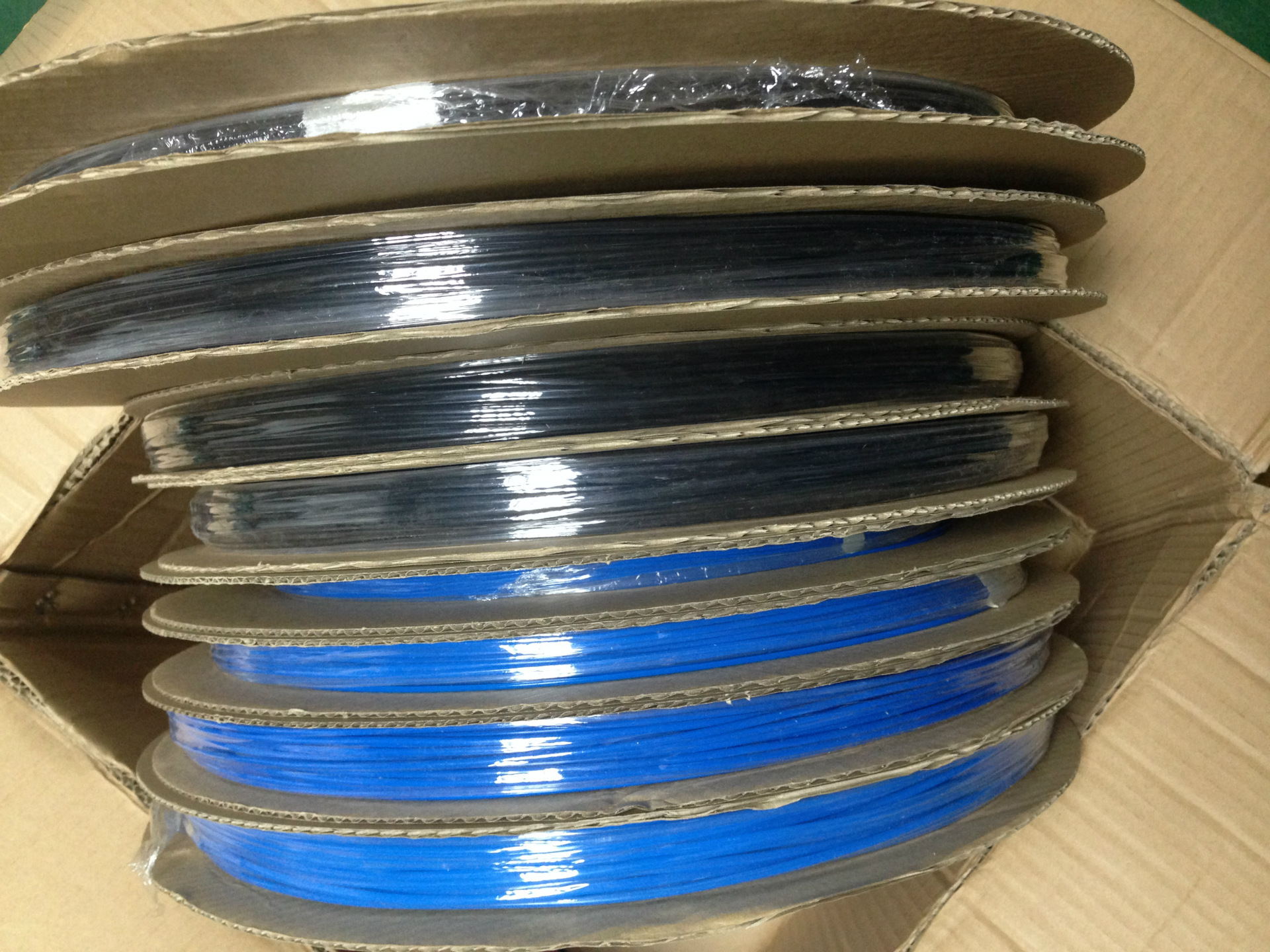 丹凯供应PEEVA热收缩管环保耐温125度 2倍和3倍收缩比