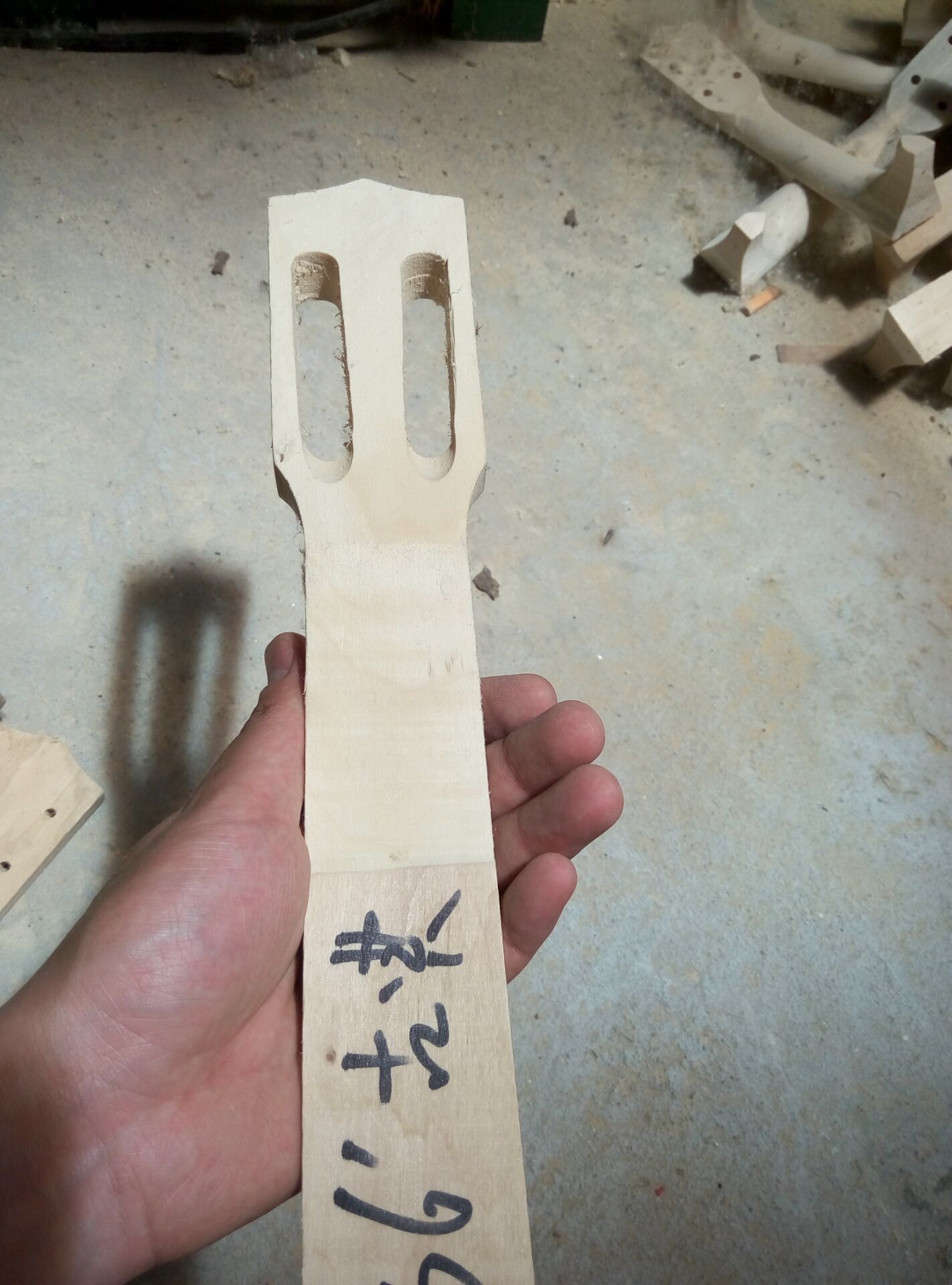 E10489E3681F0F306C4BC9697ADDD9