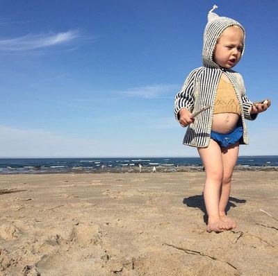 ins秋冬童装 男女厚款童毛衣童装 双色条纹连帽毛衣开衫现货批发|ms