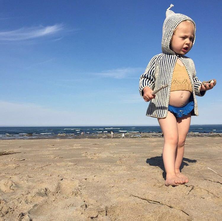 ins秋冬童装 男女厚款童毛衣童装 双色条纹连帽毛衣开衫现货批发|ms